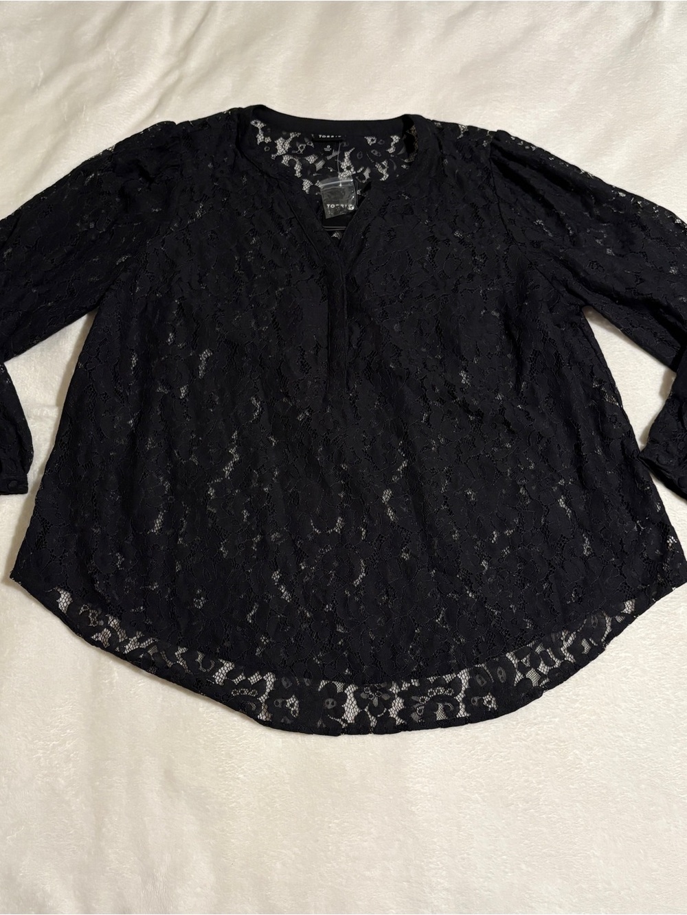 Torrid NWT Harper Black Lace Blouse V-Neck Long Sleeve 0 Plus Sz Tunic Top Goth